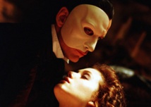 Phantom of the Opera 'curse' hits as fire menaces Paris debut Phantom of the Opera 'curse' hits as fire menaces Paris debut