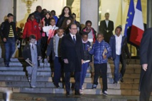 Louvre could house treasures from Iraq, Syria: Hollande Louvre could house treasures from Iraq, Syria: Hollande