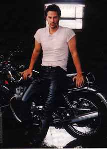 Judge dismisses assault claim against Keanu Reeves Judge dismisses assault claim against Keanu Reeves