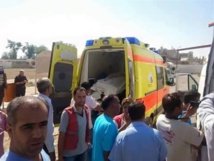 Over 800 health workers killed in Syrian 'war crimes': report Over 800 health workers killed in Syrian 'war crimes': report