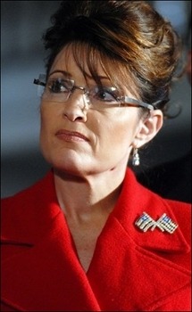 Palin welcomes grandson, daughter discourages teen pregnancy
