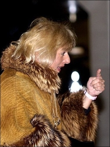 BBC drops Carol Thatcher over 'golliwog' remark BBC drops Carol Thatcher over 'golliwog' remark