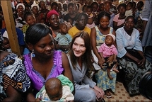 French first lady on AIDS trip to West Africa