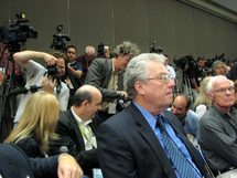 CEOs less popular than politicians: poll CEOs less popular than politicians: poll