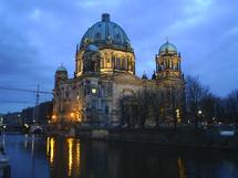 Berlin religion referendum fails