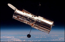 US astronauts equip Hubble on third spacewalk