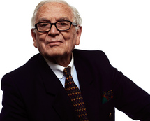 Fashion legend Pierre Cardin 'to sell everything'