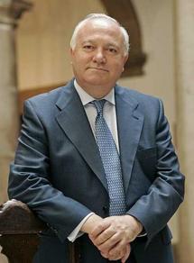 Spanish minister makes historic Gibraltar trip Spanish minister makes historic Gibraltar trip