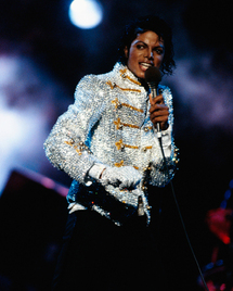 Jackson's glittery moonwalk glove to be auctioned