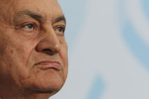 Egypt's Mubarak arrives in US for Obama talks