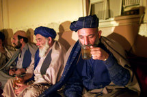 US envoy in testy vote meeting with Karzai: source US envoy in testy vote meeting with Karzai: source