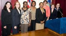 New York law limits shackling of pregnant prisoners New York law limits shackling of pregnant prisoners