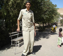 World's new tallest man has giant longing for love World's new tallest man has giant longing for love