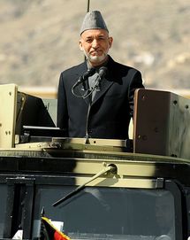 Afghan fraud probe seen depriving Karzai of outright win