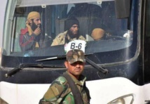 Islamic State fighters in Hezbollah deal evacuated to eastern Syria Islamic State fighters in Hezbollah deal evacuated to eastern Syria