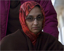 Aminatou Haidar in the airport of Lanzarote on 11th December (AFP/Pool/File)