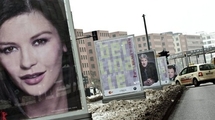 Posters featuring Catherine Zeta-Jones, Richard Gere and John C. Reilly in Berlin Posters featuring Catherine Zeta-Jones, Richard Gere and John C. Reilly in Berlin
