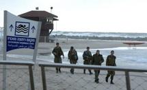 Israeli soldiers in Netanya Israeli soldiers in Netanya