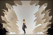 A model presents an outfit at the Vera Wang show during the Mercedes-Benz Fashion Week in New York (AFP/Stan Honda) A model presents an outfit at the Vera Wang show during the Mercedes-Benz Fashion Week in New York (AFP/Stan Honda)