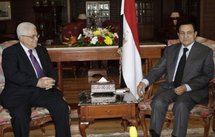 Palestinian president Mahmud Abbas with Egyptian President Hosni Mubarak.
