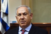 Israeli Prime Minister Benjamin Netanyahu chairs the weekly cabinet meeting at his office in Jerusalem. (AFP/POOL/Ronen Zvulun)
