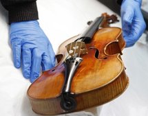 Stradivarius violin Stradivarius violin