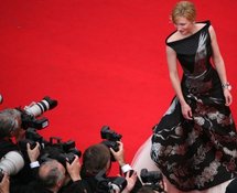 Cate Blanchett in her dress, designed by Alexander McQueen Cate Blanchett in her dress, designed by Alexander McQueen