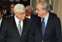 Palestinian president Mahmud Abbas (left) and US Middle East envoy George Mitchell