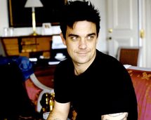 Robbie Williams to marry US actress this weekend: report Robbie Williams to marry US actress this weekend: report