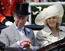 Prince Charles' car attacked in university fee hike protest Prince Charles' car attacked in university fee hike protest