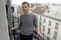 Moroccan writer Taia challenges homosexual taboo Moroccan writer Taia challenges homosexual taboo