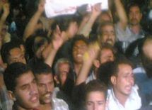Egypt minister pelted, fears of sectarian unrest Egypt minister pelted, fears of sectarian unrest