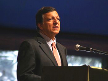 Press freedom 'sacred' to EU, says Barroso Press freedom 'sacred' to EU, says Barroso