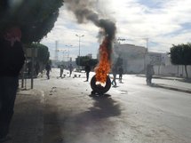 Tunisia deploys troops in capital as new clashes erupt Tunisia deploys troops in capital as new clashes erupt