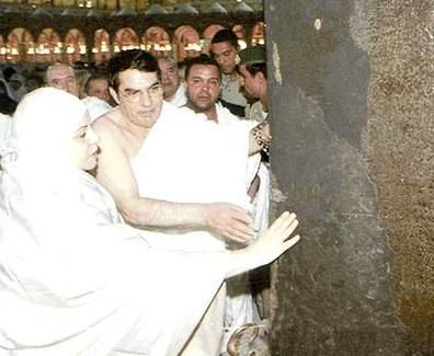 Saudi Arabia takes in Ben Ali and family Saudi Arabia takes in Ben Ali and family