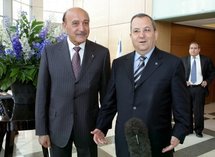Israel-Palestinian accord possible amid turmoil: Barak Israel-Palestinian accord possible amid turmoil: Barak