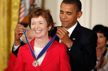 Obama honors stars with medals Obama honors stars with medals