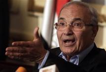 Mubarak ally quits as Egyptian PM