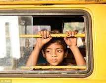 Slumdog child star's Mumbai home burns down Slumdog child star's Mumbai home burns down