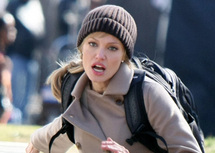 Actress Jolie visits refugees on Libya-Tunisia border Actress Jolie visits refugees on Libya-Tunisia border