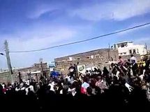 Defiant Syria vows to keep up protest crackdown Defiant Syria vows to keep up protest crackdown