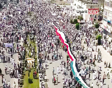 Syria deaths reported as protesters buried Syria deaths reported as protesters buried