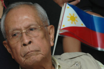 Philippine Muslim rebel leader dies, hailed as 'warrior of peace'