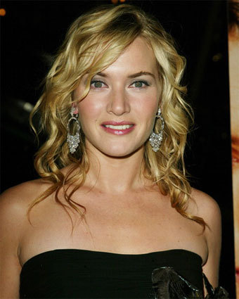 Winslet helps escapees as lightning torches Branson home Winslet helps escapees as lightning torches Branson home