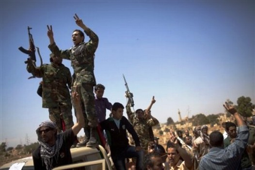 Rebels fret for civilians in Kadhafi bastion Rebels fret for civilians in Kadhafi bastion