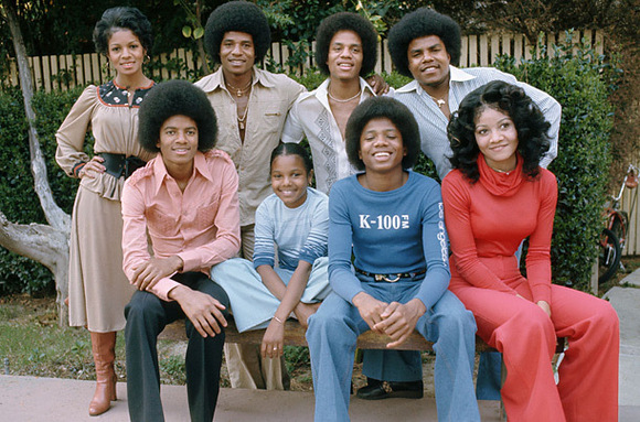 Jackson family, fans hail doctor's conviction Jackson family, fans hail doctor's conviction