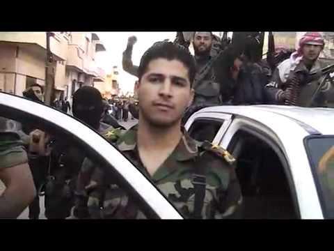 Deserters 'take Syria town' as SNC seeks UN action