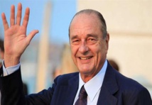 Thousands queue to bid farewell to Chirac in Paris Thousands queue to bid farewell to Chirac in Paris