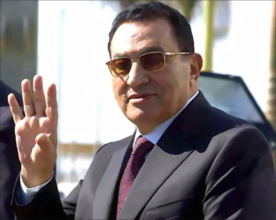 Egypt judge sets Mubarak verdict for June 2