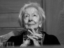 Poles snap up Szymborska's posthumous volume of poems Poles snap up Szymborska's posthumous volume of poems